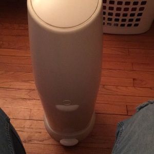 Diaper genie Elite